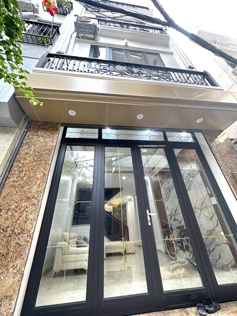 Bán Nhà Phố Kim Giang – Sát Nhà Ô Tô, Nội Thất Xịn, Hàng Xóm Văn Minh