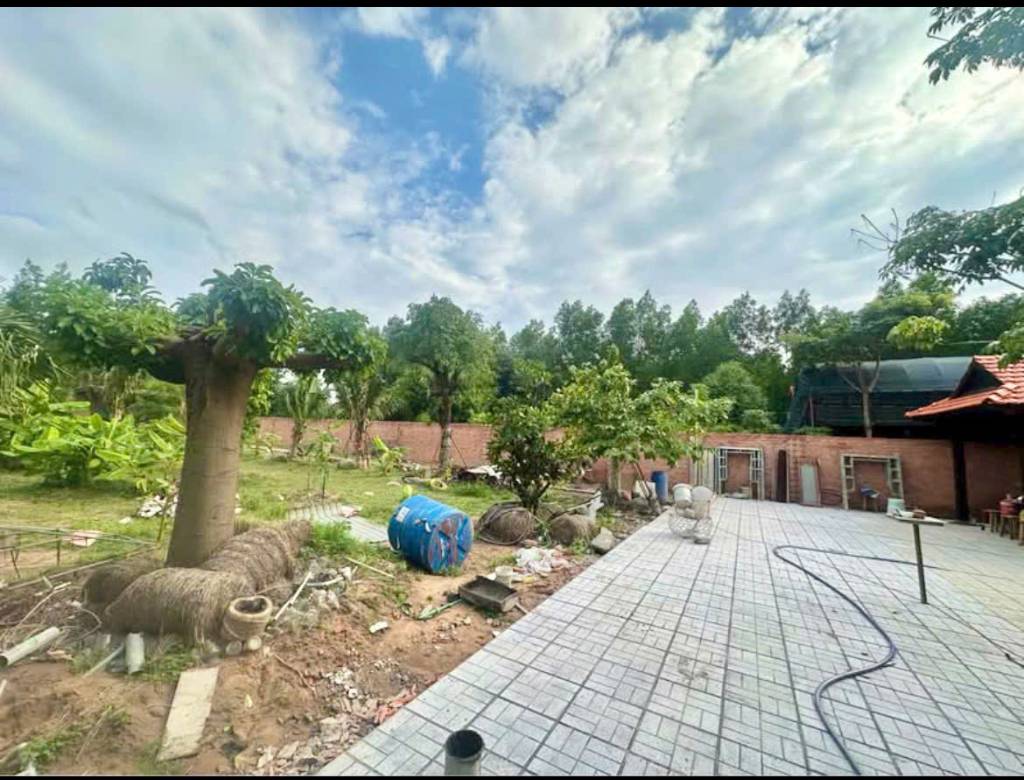 Cần bán khu vườn nghĩ dưỡng Tân Bình, giá 3TỶ2, diện tích 1.127m2 (hơn 1 Sào), sổ hồng