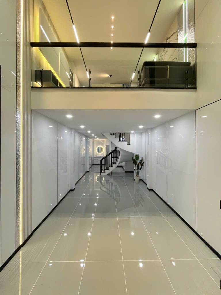 BÁN NHÀ ĐÁNG MUA TÂN PHÚ - 5 TẦNG - 3.7x12m - THIẾT KẾ CAO CẤP