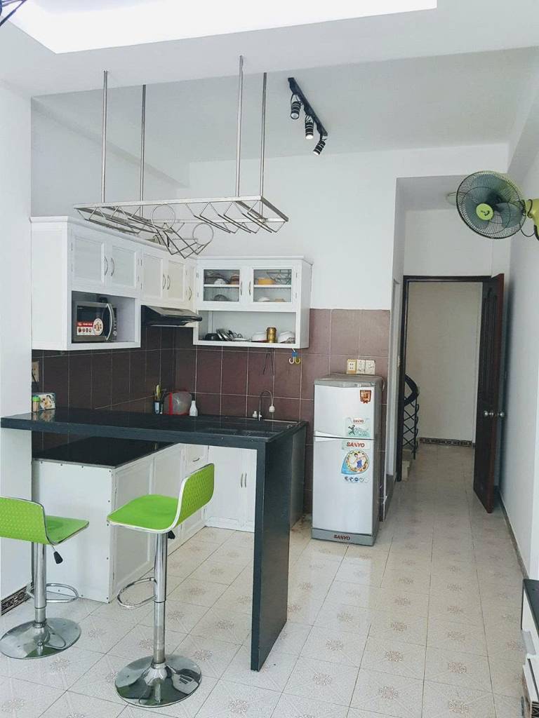 Hàng hot Nhà mặt tiền Trần Hưng Đạo, Quận 5 - 5x15m - giá chỉ 14 tỷ