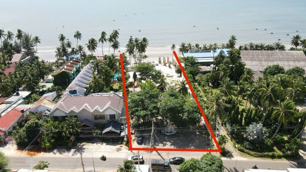 Bán 3354m2 đất hỗn hợp mặt tiền biển Mũi Né, thuận tiện kinh doanh