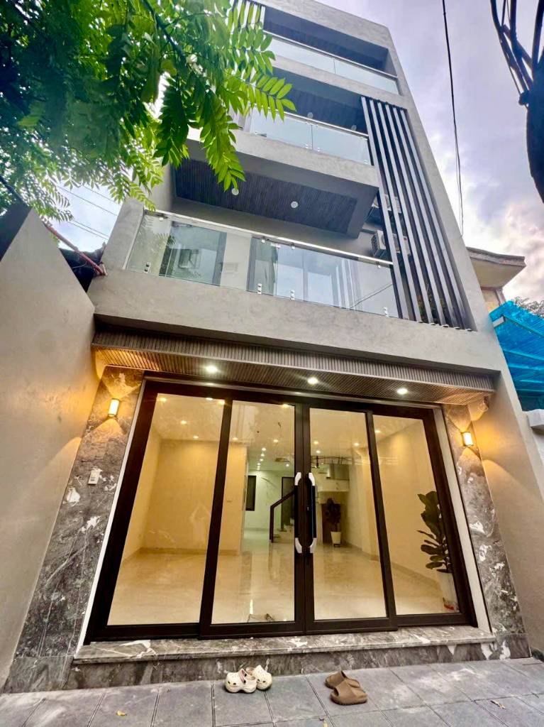 BÁN NHÀ 82M² 5 TẦNG THANG MÁY TRƯƠNG ĐỊNH – KIM ĐỒNG, HOÀNG MAI, GẦN Ô TÔ, FULL ĐỒ