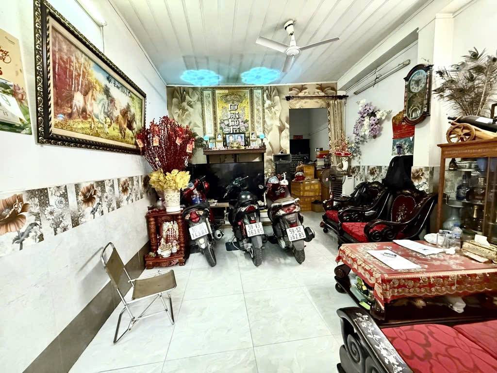Bán Nhà 86m2 Huỳnh Đình Hai, Bình Thạnh - Giá Rẻ 11 Tỷ, 3Pn, Nội thất ở ngay