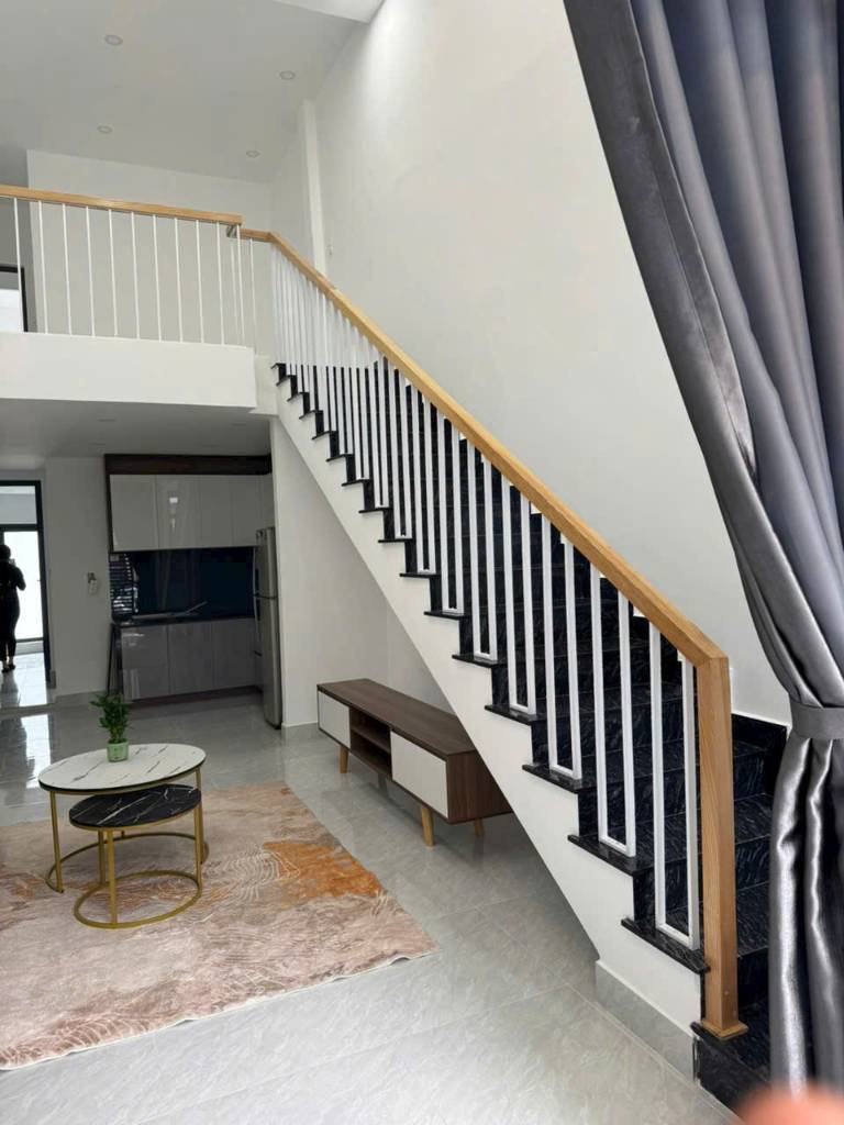 Mình cần bán nhà gác đúc kiệt Đinh Thị Hòa - TP. Đà Nẵng Gần Biển Phạm Văn Đồng - Sơn Trà