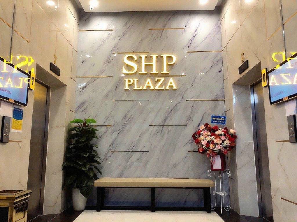 Cần bán căn hộ cao cấp 2 Phòng ngủ tại tòa nhà SHP Plaza 12 Lạch Tray