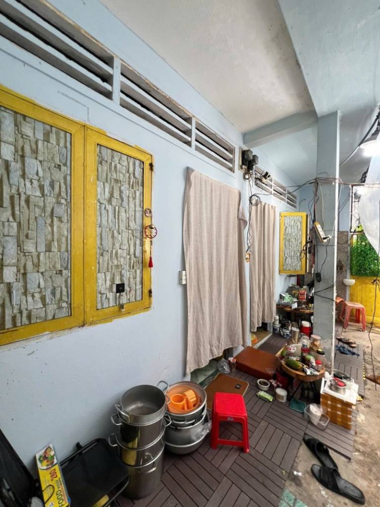 Bán nhà riêng 56m2, ngang 6m - Hẻm ô tô, Đường Nguyễn Hữu Tiến, Quận Tân Phú