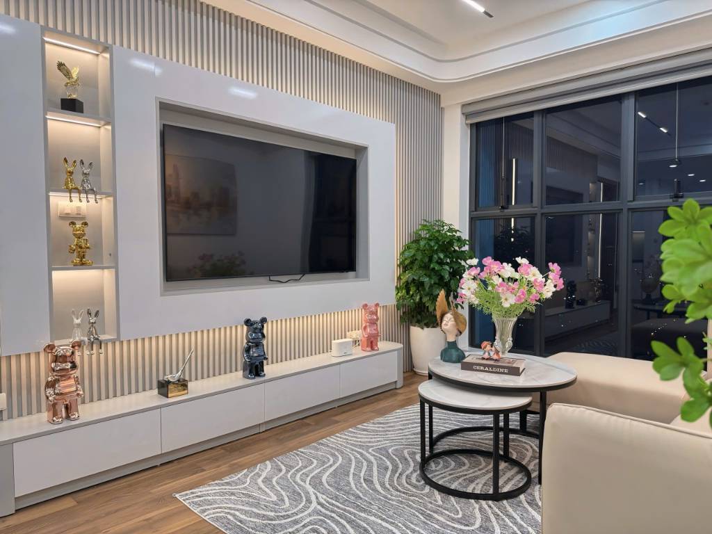 Hai bác cần bán căn hộ đẹp Goldmark City, nội thất đầy đủ đồ đẹp, sổ đỏ sẵn giao dịch, có slot ô tô