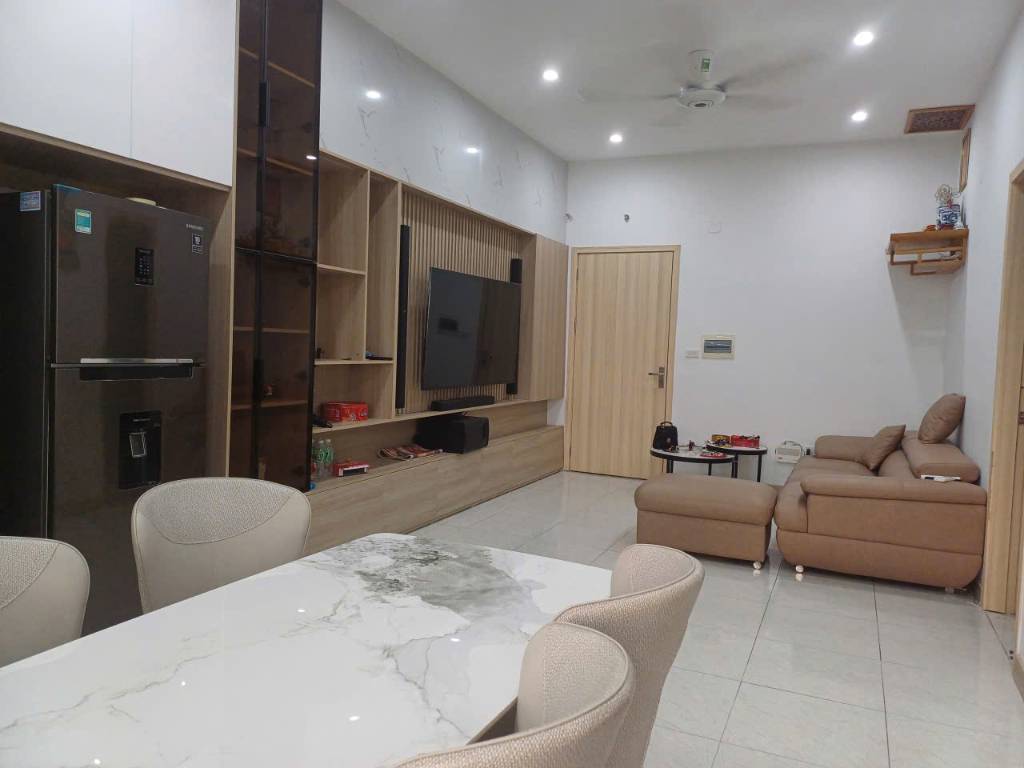 Cần bán căn hộ 72m² full đồ - khu 6 tòa mới, chung cư Thanh Hà