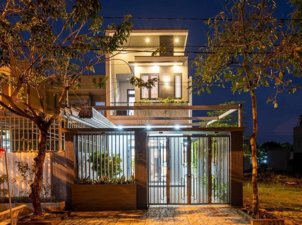 Sở Hữu Ngay Nhà 100m² Hoàn Công Trong Kdc Đông Đúc – Giá Gốc 2,2 Tỷ Giảm 200 Triệu Còn Chỉ 2 Tỷ