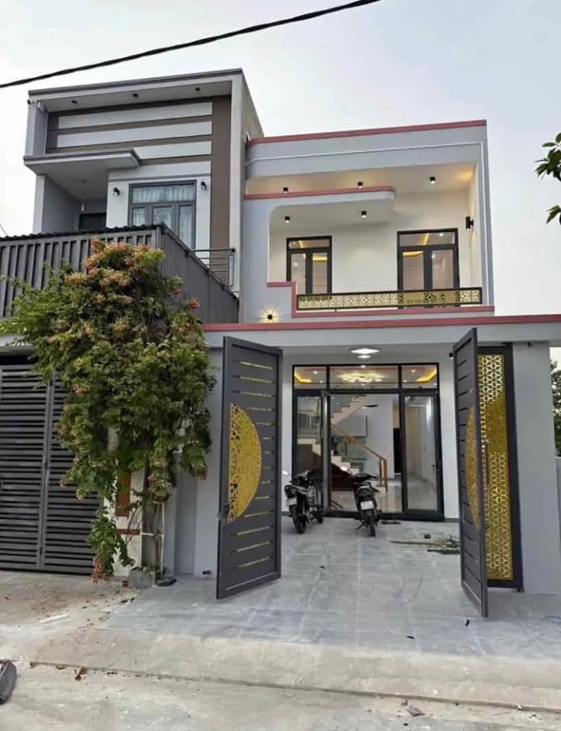 CHÍNH CHỦ KẸT TIỀN BÁN NHÀ – NGAY CẦU TRÀM – GIÁ TỐT 2 TỶ2 – CẦN ĐƯỚC, LONG AN – 90M²