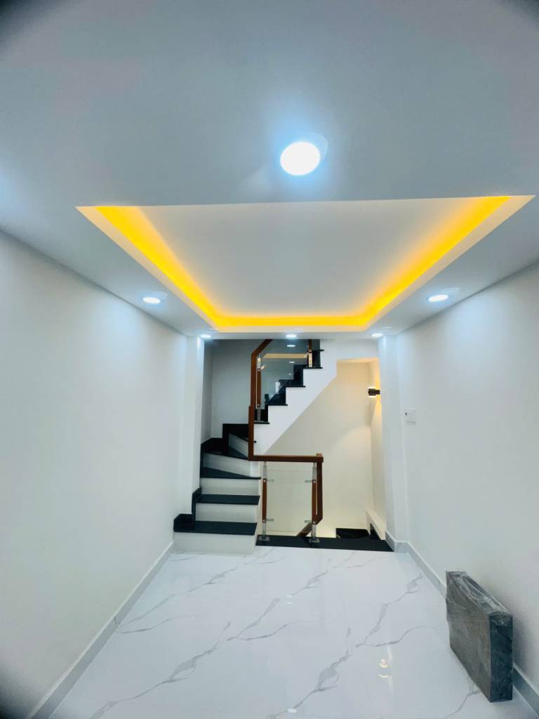 Nhà Mặt Tiền 3x13 – 4 Tầng – Full Nội Thất Xịn – Nhật Tảo Quận 10 – Giá Chỉ 10.8 Tỷ TL