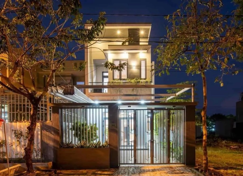 KẸT VỐN NGÂN HÀNG – BÁN NHANH NHÀ 2 TẦNG GẦN UBND XÃ LONG TRẠCH CẦN ĐƯỚC LONG AN 98m² GIÁ 2TỶ25 SHR