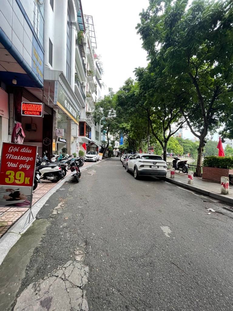 NHÀ ĐẸP VĂN CHƯƠNG - TÔN ĐỨC THẮNG - ĐỐNG ĐA - DT 35 M2 - GẦN HỒ - Ở NGAY - GIÁ CHỈ 6.95 TỶ