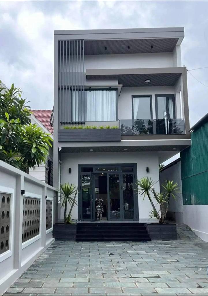 Nhà Phố Thiết Kế Hiện Đại, 90m² – Chỉ 1 Tỷ 800, Khu Dân Cư Sầm Uất