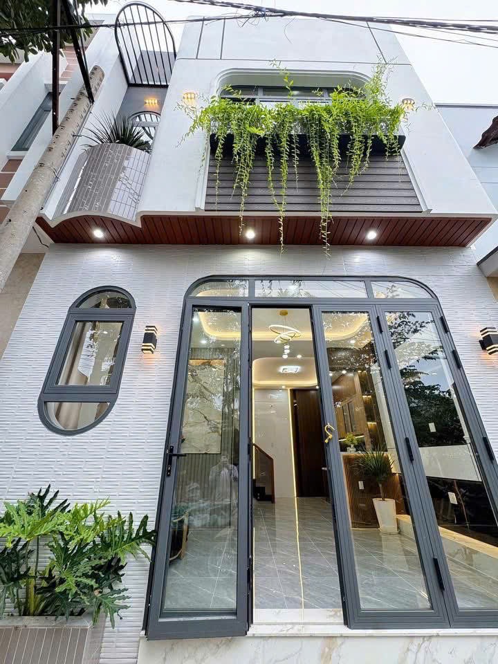 Chậm tay là mất – nhà ngang 5m SHR – giá chỉ 2 tỷ 340 – diện tích 103,7m²