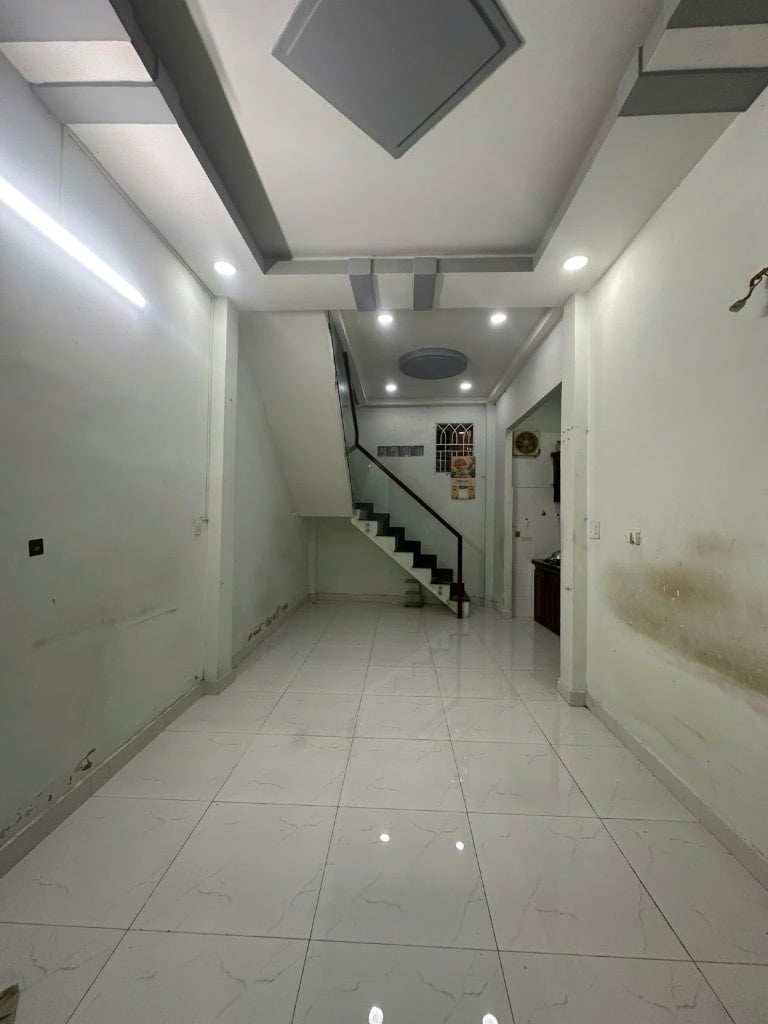 Bán Nhà Riêng Vĩnh Viễn Q10 - Vài Bước Chân Ra Mặt Tiền
