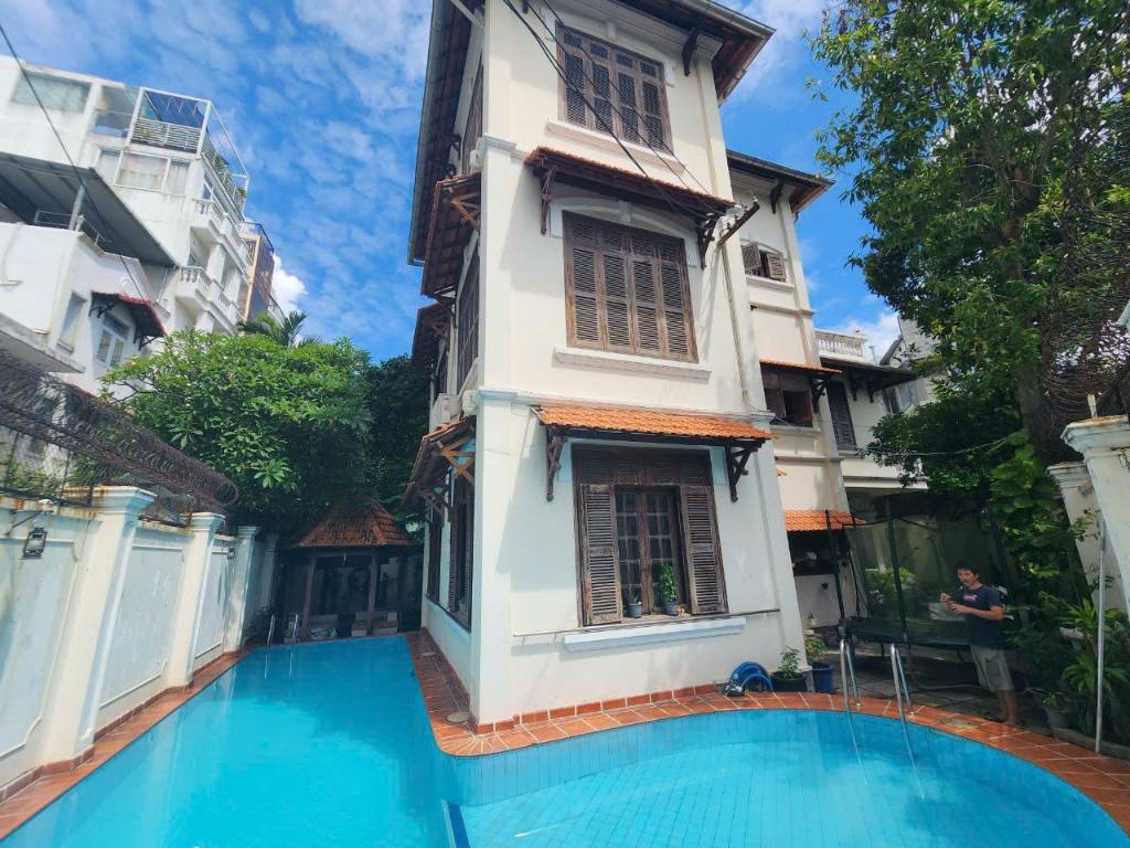 Chính chủ cần bán gấp biệt thự Trần Quốc Thảo, Phường Võ Thị Sáu (P.7), Quận 3