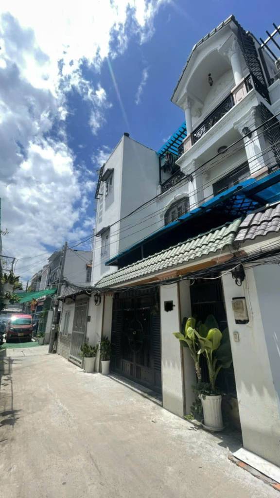 Bán nhà 63.4m² HXH Phạm Hữu Lầu, kế chợ Phước Long Q7, ngang 6.2m giá 7.4 tỷ