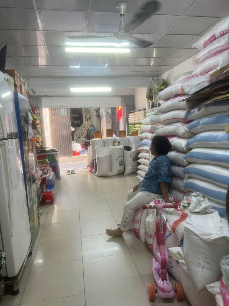 Bán Gấp Nhà Hẻm Lê Văn Sỹ Quận Phú Nhuận, giá tốt