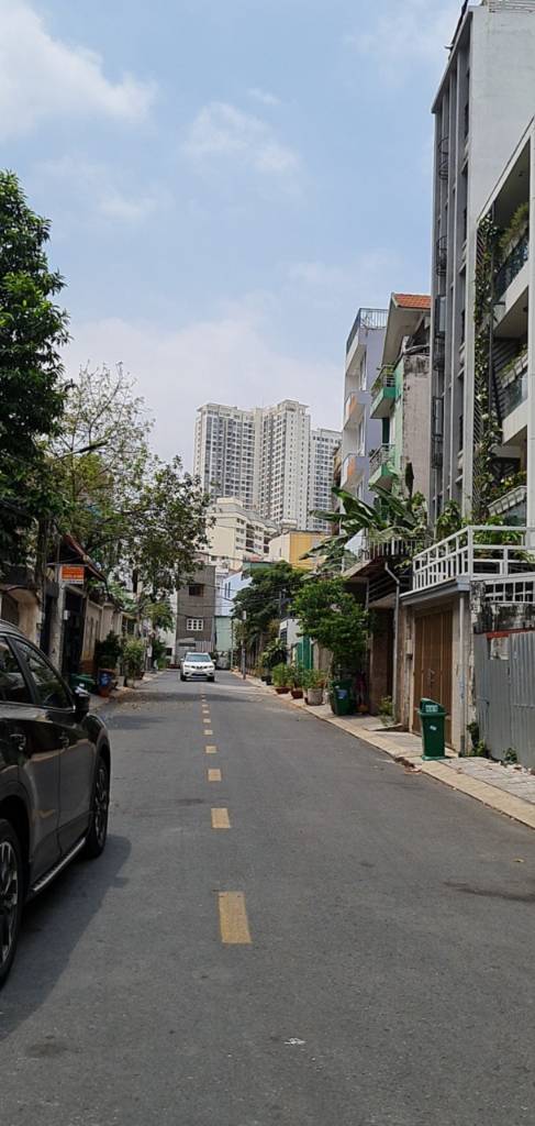 Bán nhà mặt tiền đường ô tô 8M - khu An Phú, sau lưng The Vista Quận 2, Diện tích  103m²