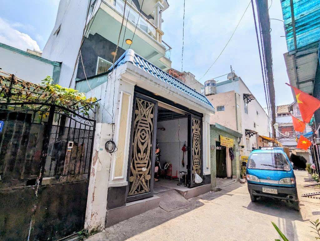 Bán nhà 74.7m² HXH Phạm Hữu Lầu giao Nguyễn Lương Bằng, Quận 7- Giá 7.9 tỷ