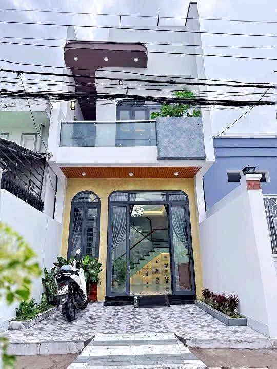 Bán nhà mới xây hoàn công - Long trạch (cũ), Cần Đước Long An, Giá chỉ 2,56 tỷ