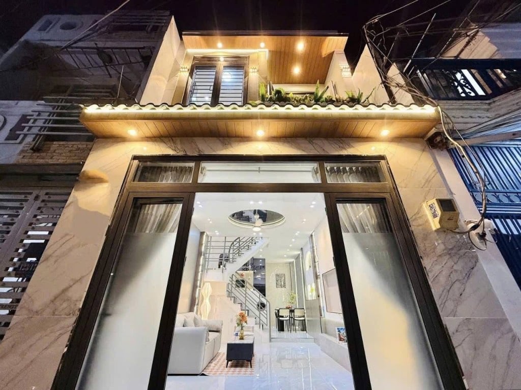 TIN NÓNG BÁN NHÀ GẦN CHỢ BÌNH CHÁNH – 112.6M² – GIÁ 2 TỶ5 SHR
