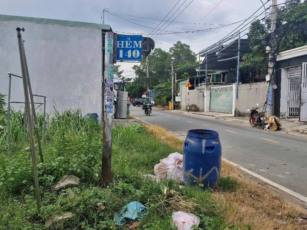 Bán lô đất đẹp 70m2 , phường Long trường, Q9 , HCM