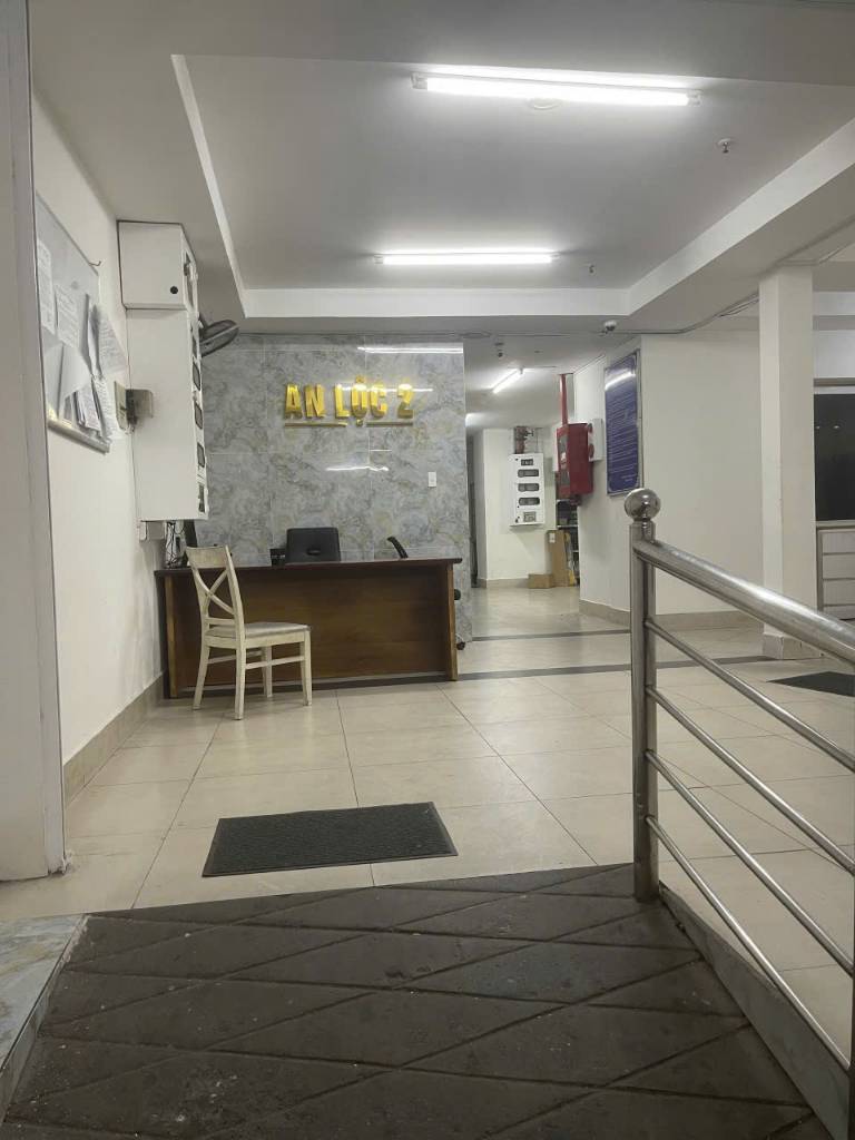 Bán căn hộ An Lộc 2 lầu cao, DT62m2, 2PN, Giá ra nhanh 3,35tỷ, nhà đẹp, sổ hồng