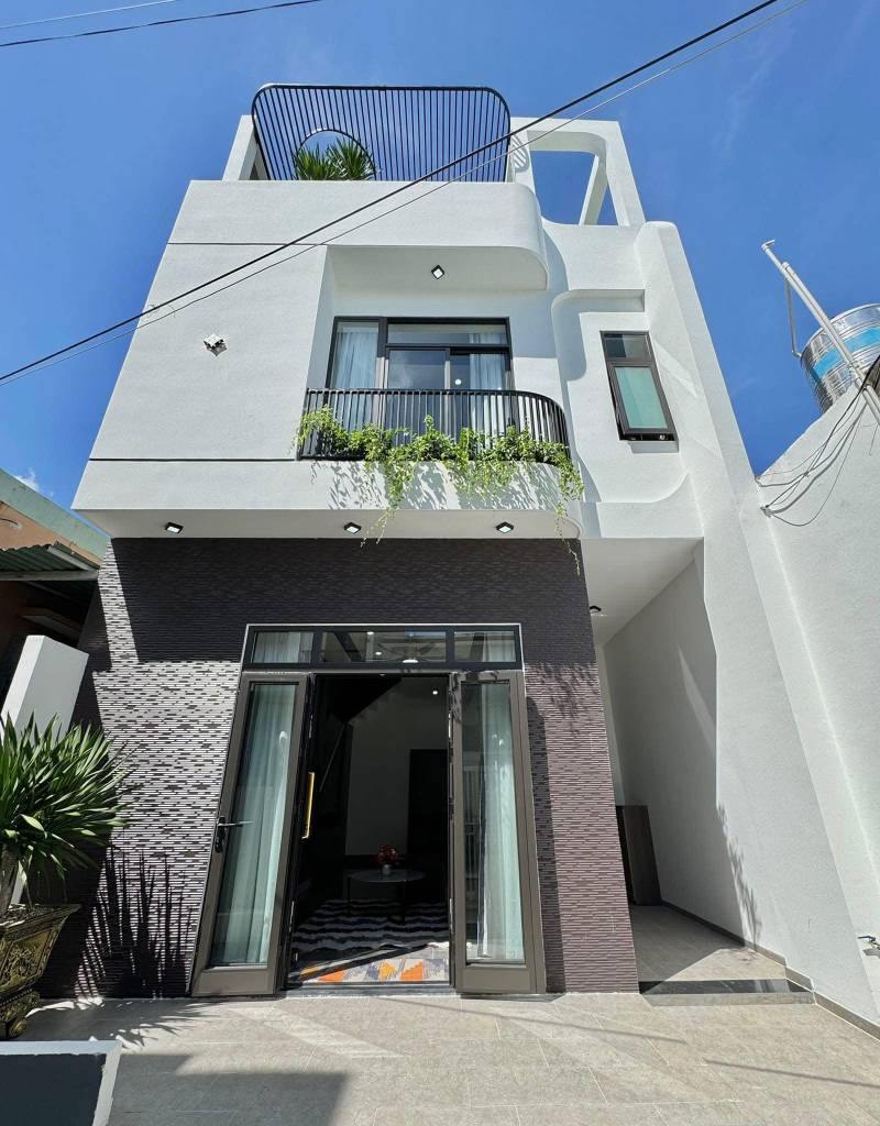 Siêu Phẩm Nhà Mới Xây, Bao Hoàn Công - Full Nội Thất - 93m² - Giá Chỉ 2 Tỷ 550