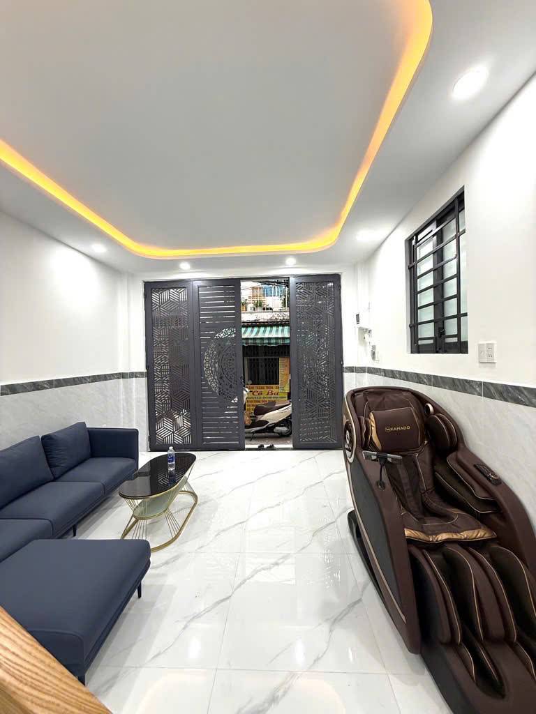 Bán nhà Trần Xuân Soạn (thông Him Lam), DTSD 80m2, nội thất cao cấp vào ở ngay