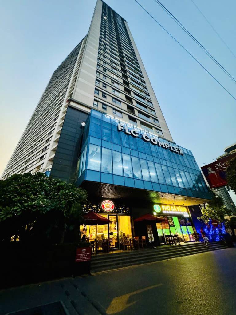 Căn hộ FLC Complex – Phạm Hùng, Nam Từ Liêm, 2PN 70m², tầng cao, full nội thất view đẹp giá chỉ 6 tỷ nhỉnh