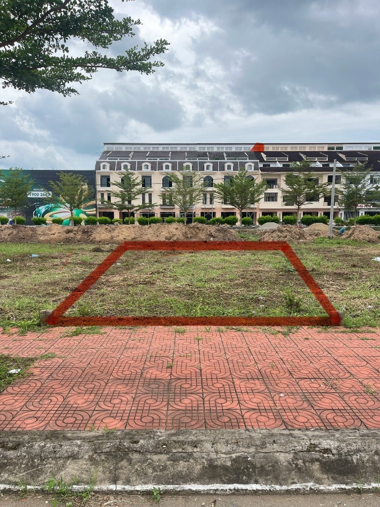 Cần bán đất nền KDC, nền đẹp đối diện công viên, thổ cư 100% thanh khoản cao, sinh lời bền vững