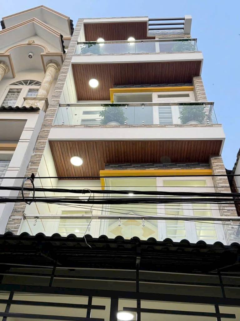 Nhà hẻm đường số 8, Bình Hưng Hòa B, Bình Tân, dt 64m2 3 lầu 4pn 3wc giá 5,15 tỷ