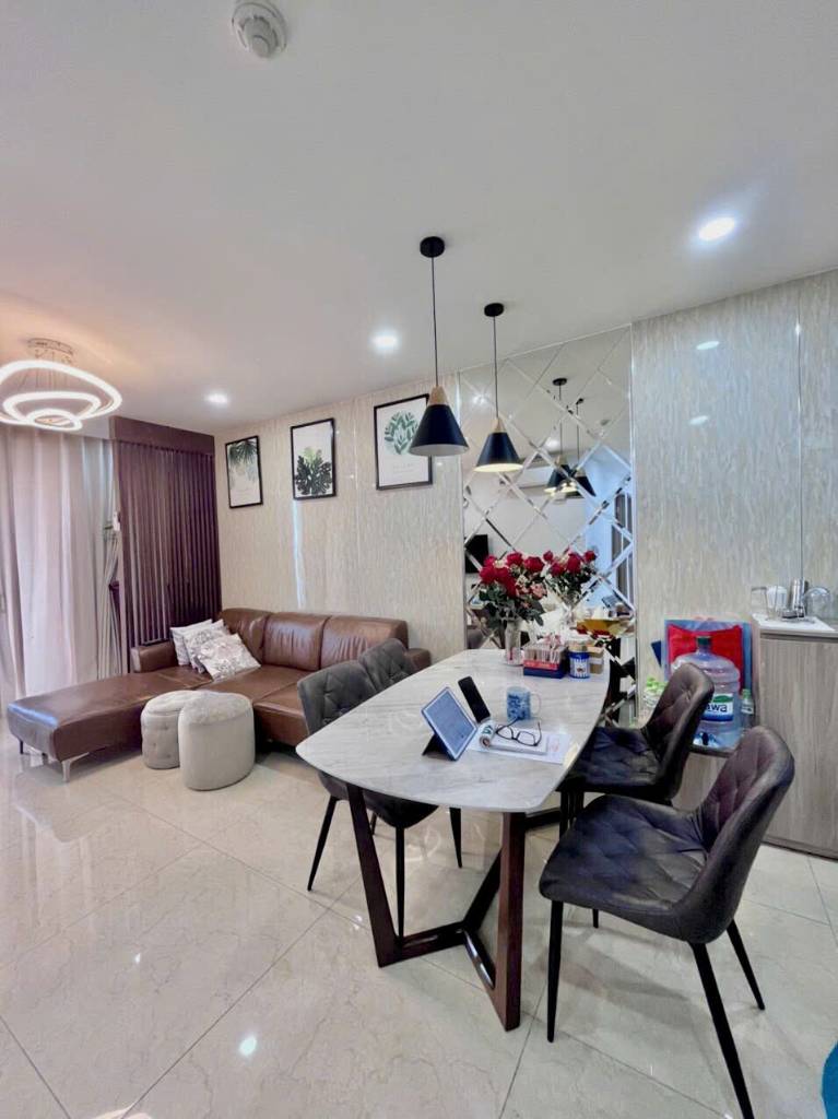 Cho thuê căn hộ The Botanica Novaland, Phổ Quang, 3Pn, 2Wc Full Nội Thất Y Hình, Giá 21 Triệu