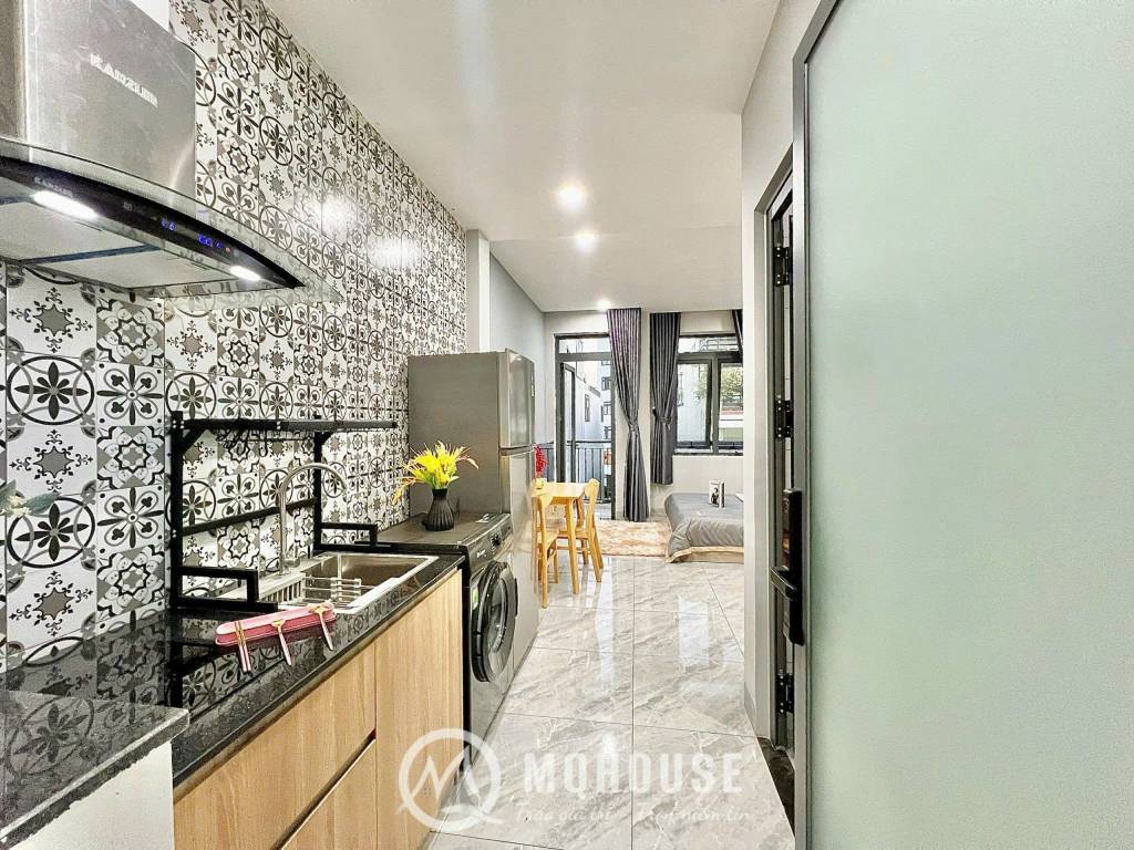 Căn Hộ Studio - Rộng 35m² Ban Công Full Nội Thất - Thang Máy - ngay Sân Bay - công viên Gia Định