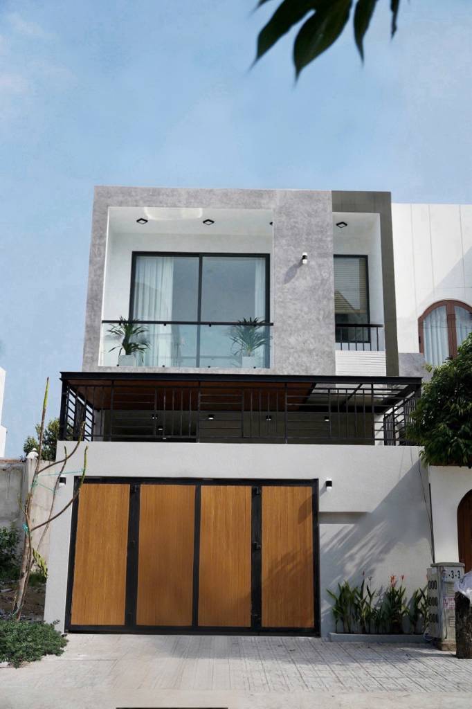 Giá Chỉ 2 Tỷ3 - 95m² - Nhà Phố Thời Thượng, Shr, Mt Rộng, Thuận Tiện Kinh Doanh, Đường Trước Nhà 10m