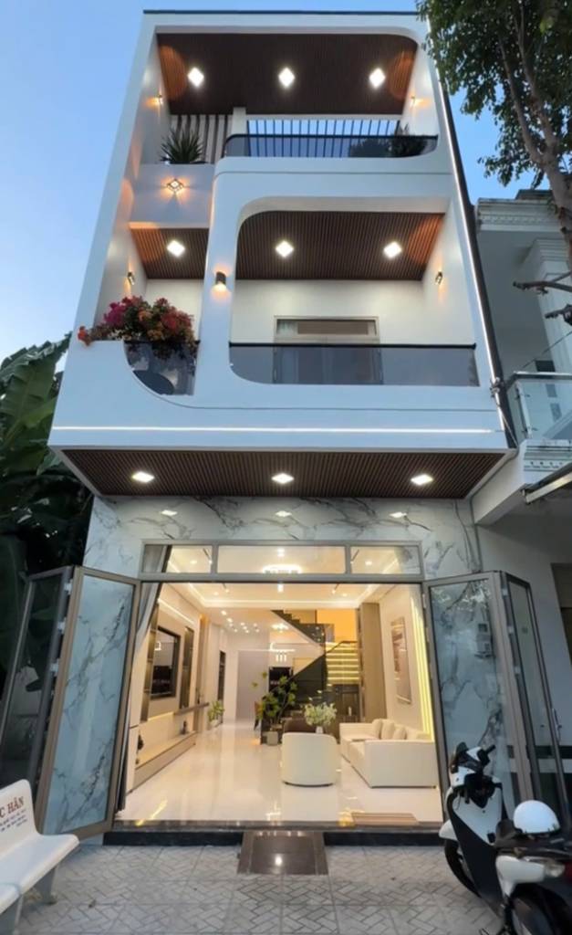 Bán Nhà 1 Trệt 2 Lầu TP Thủ Dầu Một, Bình Dương  – Giá Chỉ 2 Tỷ 950 Triệu