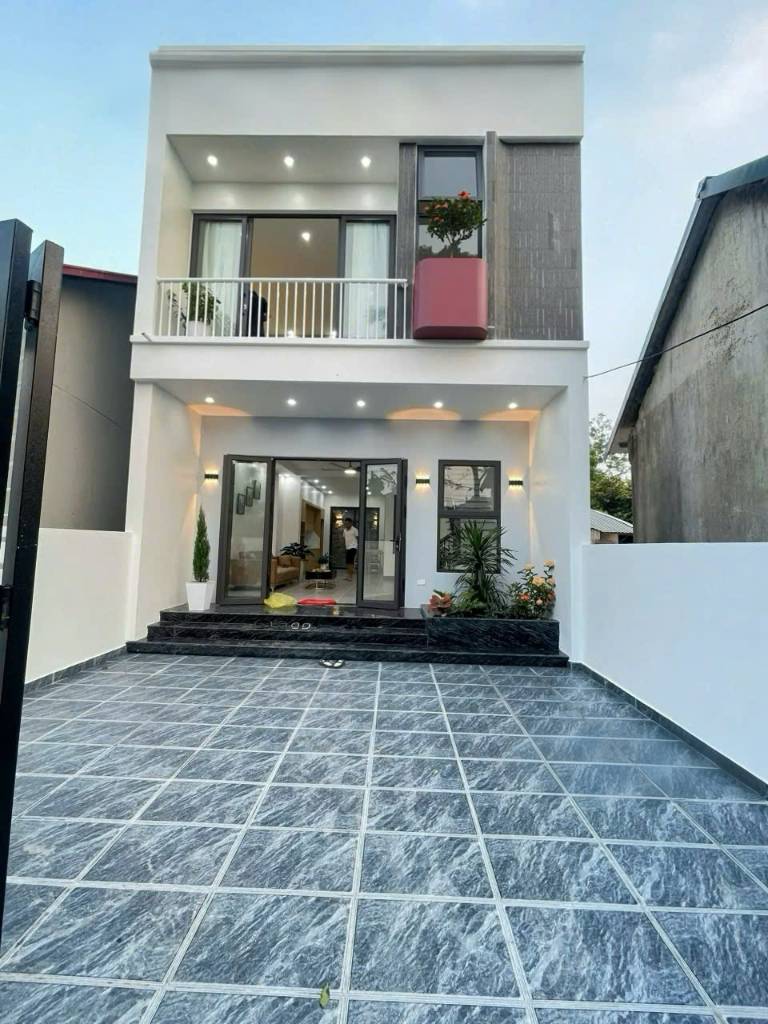 Giá Cực Kì Hấp Dẫn 2 Tỷ 5 – 100m² – Tận Hưởng Phong Cách Tinh Tế, SHR, Mặt Tiền Rộng, Đường Lớn 10m