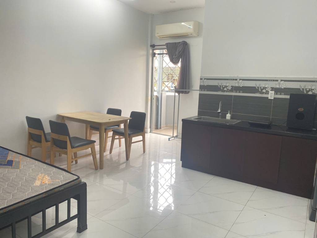 Cho Thuê Phòng Studio Đẹp Gần Lê Văn Việt - Ngã Tư Thủ Đức - Gần ĐH SPKT | Full Nội Thất, 25m², Giá 6 Triệu