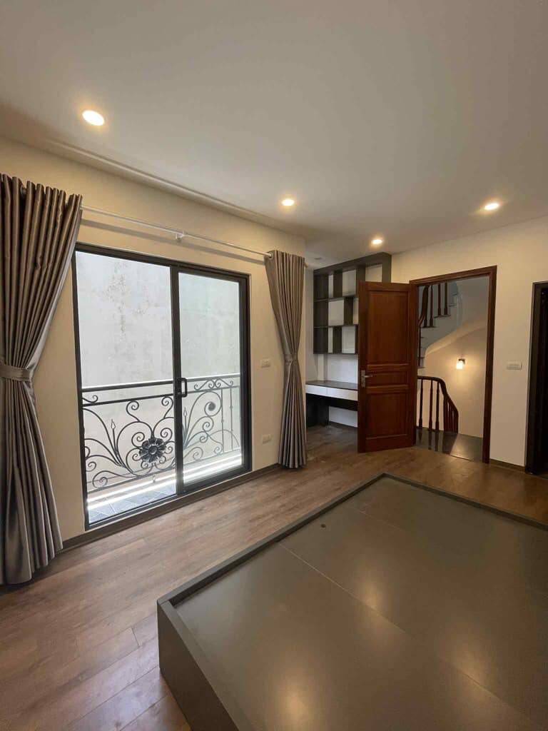 BÁN NHÀ PHÚC LỢI, LONG BIÊN - XÂY KIÊN CỐ 5 TẦNG, DIỆN TÍCH SỬ DỤNG 86.8 M2, MẶT TIỀN 3.2M
