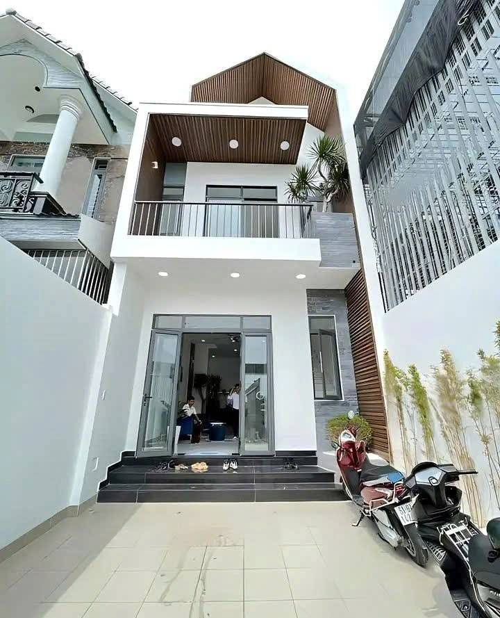 CHÍNH CHỦ BÁN NHÀ MỚI 1 TRỆT 1 LẦU – LONG TRẠCH, CẦN ĐƯỚC – GIÁ CHỈ 2 TỶ 4