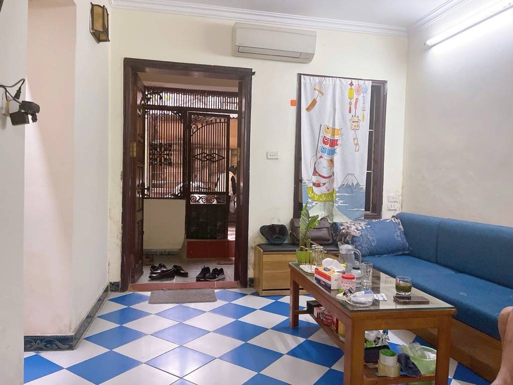 CHỈ 4,88 TỶ CÓ NGAY CĂN HỘ TT THỔ QUAN -ĐỐNG ĐA-DT 100 M2- -FULL NỘI THẤT-Ở LUÔN.