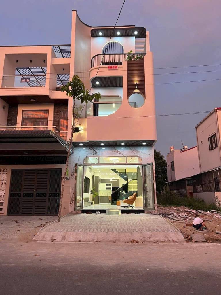 Bán Nhà 3PN Bình Chánh, TP.HCM – Hỗ Trợ Vay Ngân Hàng, Công Chứng Trong Ngày