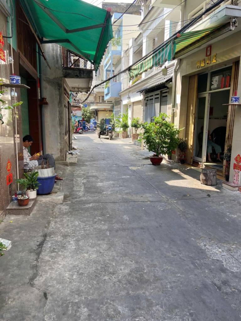 Siêu Phẩm Góc 2 Mặt Tiền Đường Phan Văn Trị Quận 5, Diện Tích 54,6m² , Giá 16.2 Tỷ