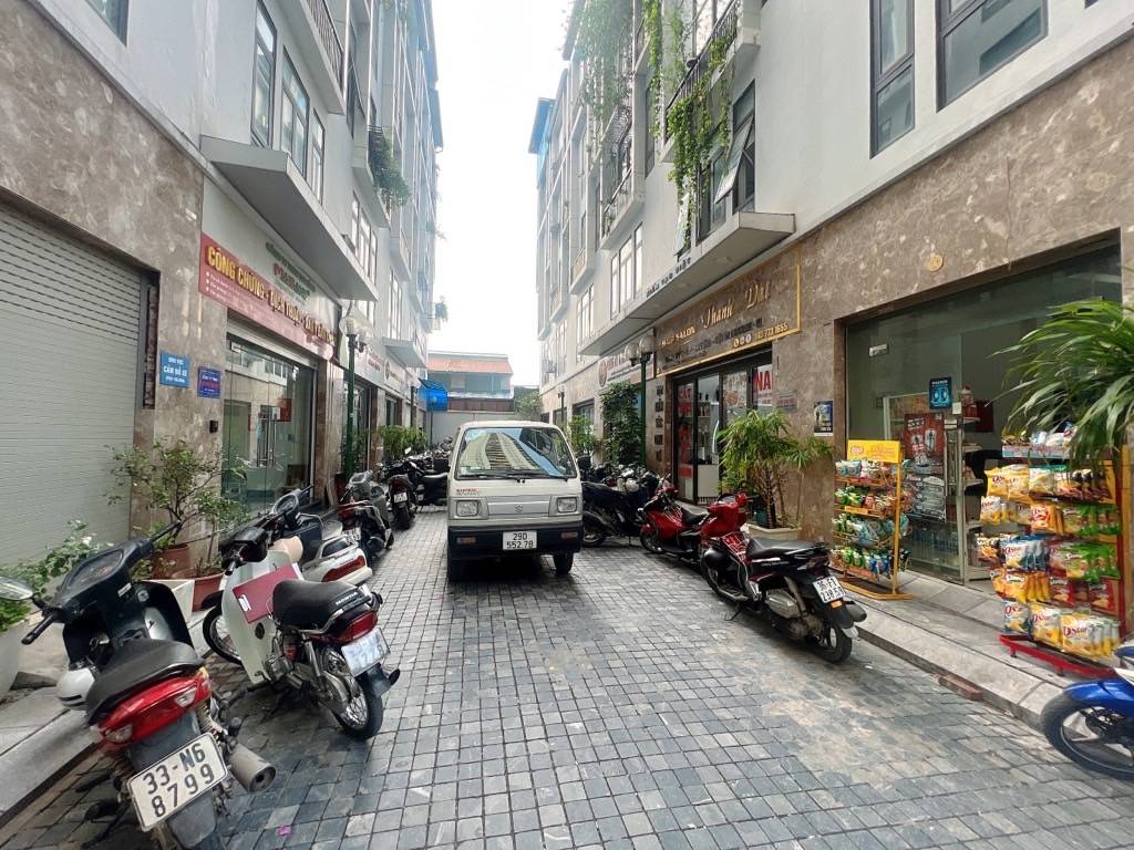 Bán nhà phố Lê Hồng Phong – Hà Đông Phân lô, kinh doanh đỉnh, vài bước ra công viên 365