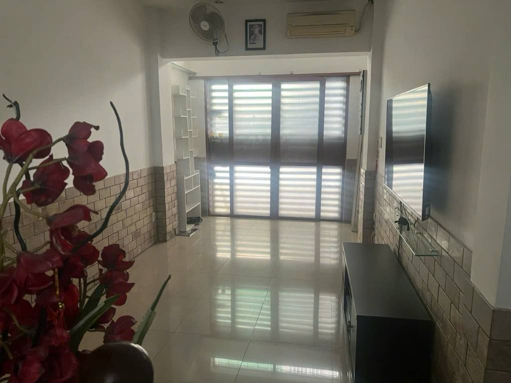 Bán Nhà Cư Xá Đô Thành Quận 3 - DT 3.1x9m, 4 Tầng, 5PN, Giá 8.9 Tỷ - Sổ Hồng Riêng