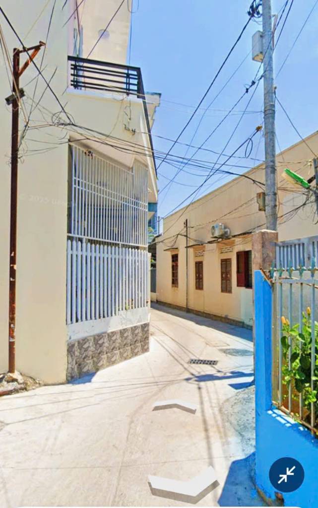 Bán đất sau lưng Cafe Nhiên, gần chung cư Hoàng Quân, cách biển 900m