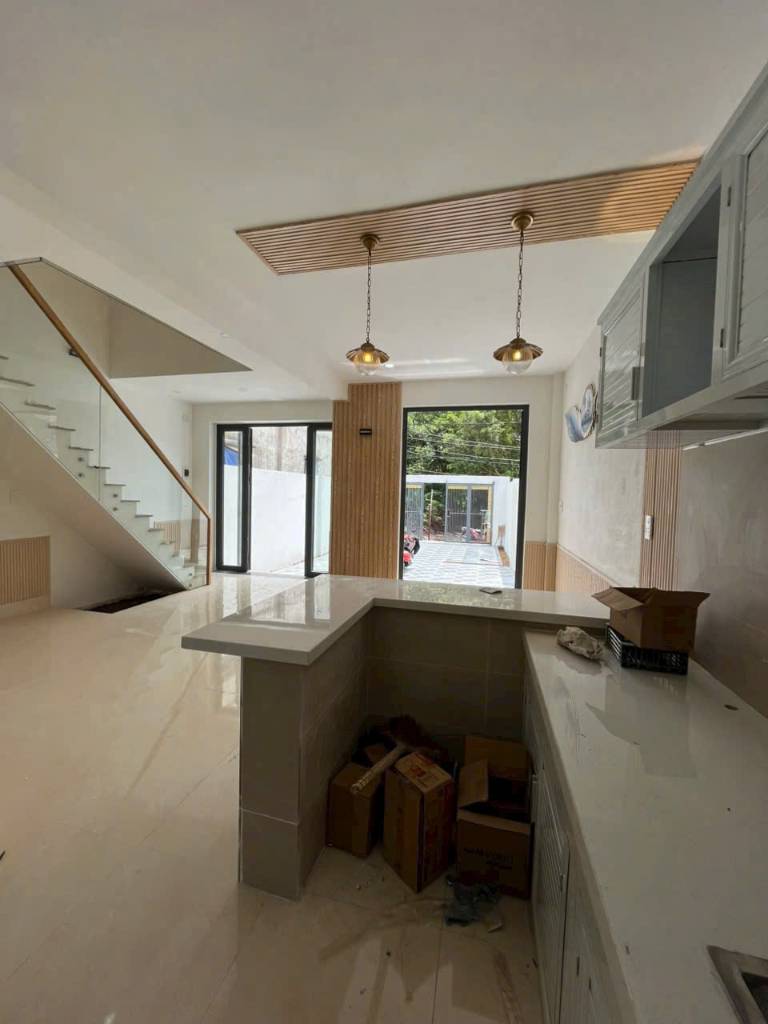 BÁN NHÀ LẦU – P. BIÊN HOÀ, TÂN VẠN, DT 132m², Chỉ 2Tỷ 850Triệu