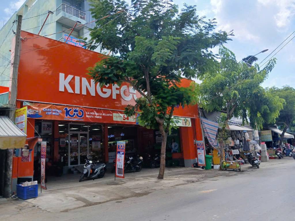 Bán nhà mặt tiền Lê Văn Thịnh Quận 2
 ngay Chợ Cây Xoài lô Góc 2 mặt tiền ngang 6,68m. Giá TLcc mạnh